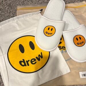 DREW White Slippers with Yellow Smiley